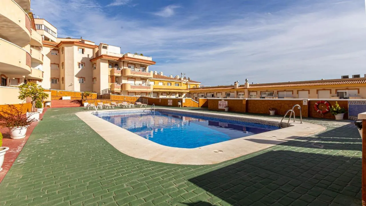 797 Holiday Rentals- Piso con amplia terraza a solo 1 min de la playa Benalmádena